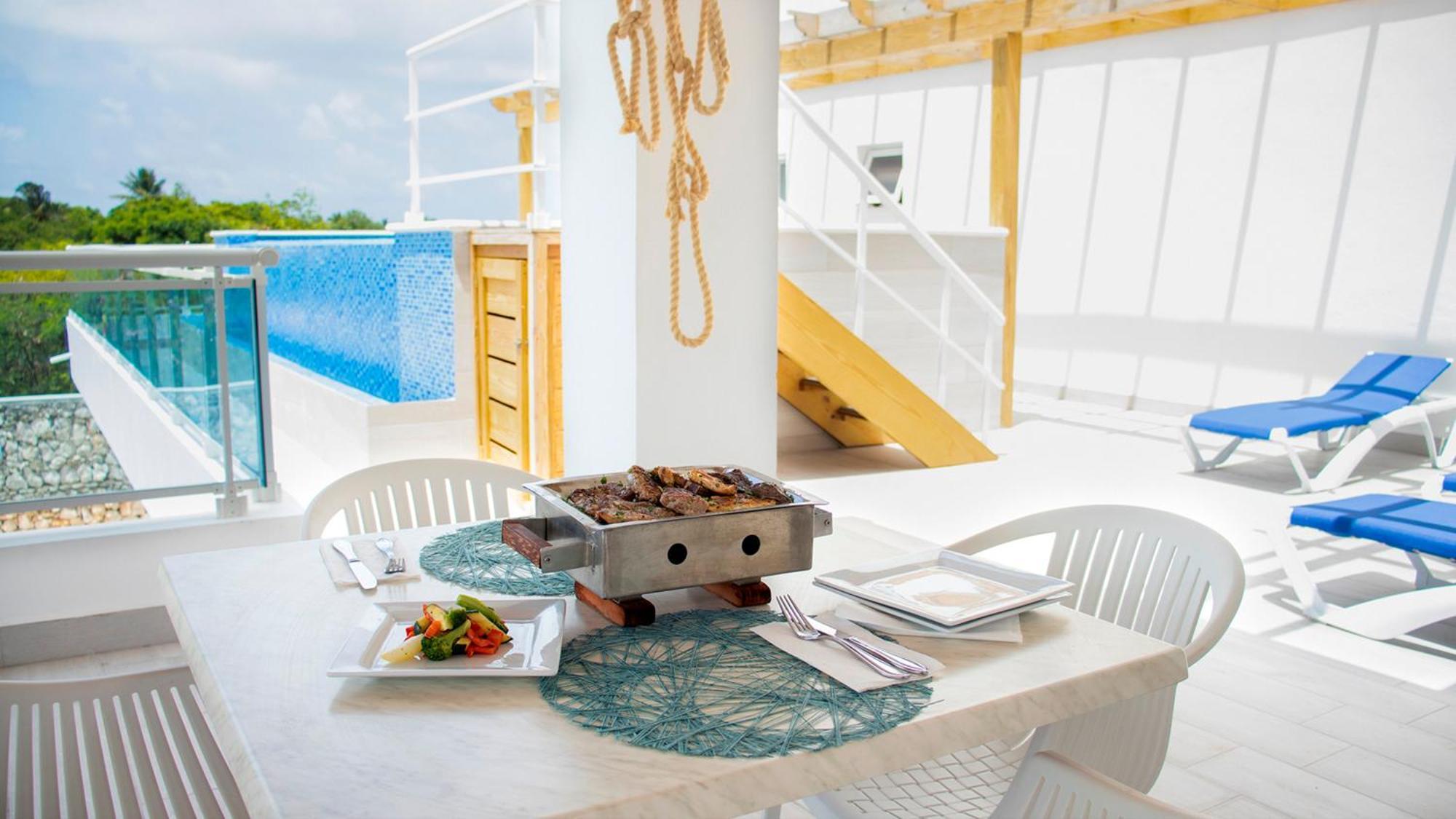 Hotel Capriccio Mare Y Restaurante Punta Cana Exterior photo
